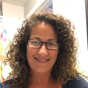 Meet your Posher, Denise